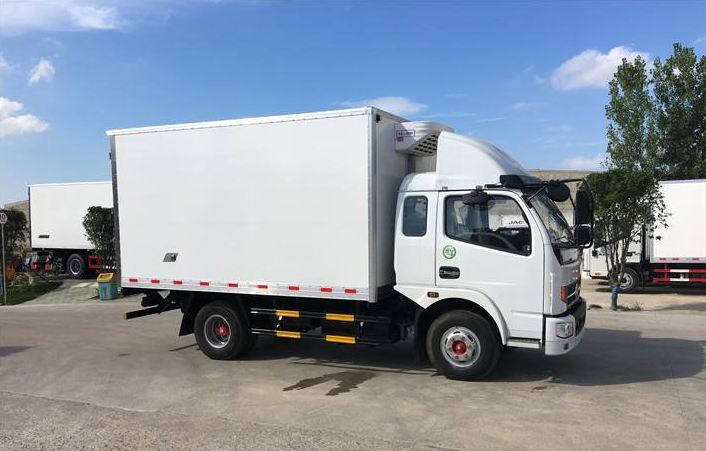 重慶冷藏車3.png